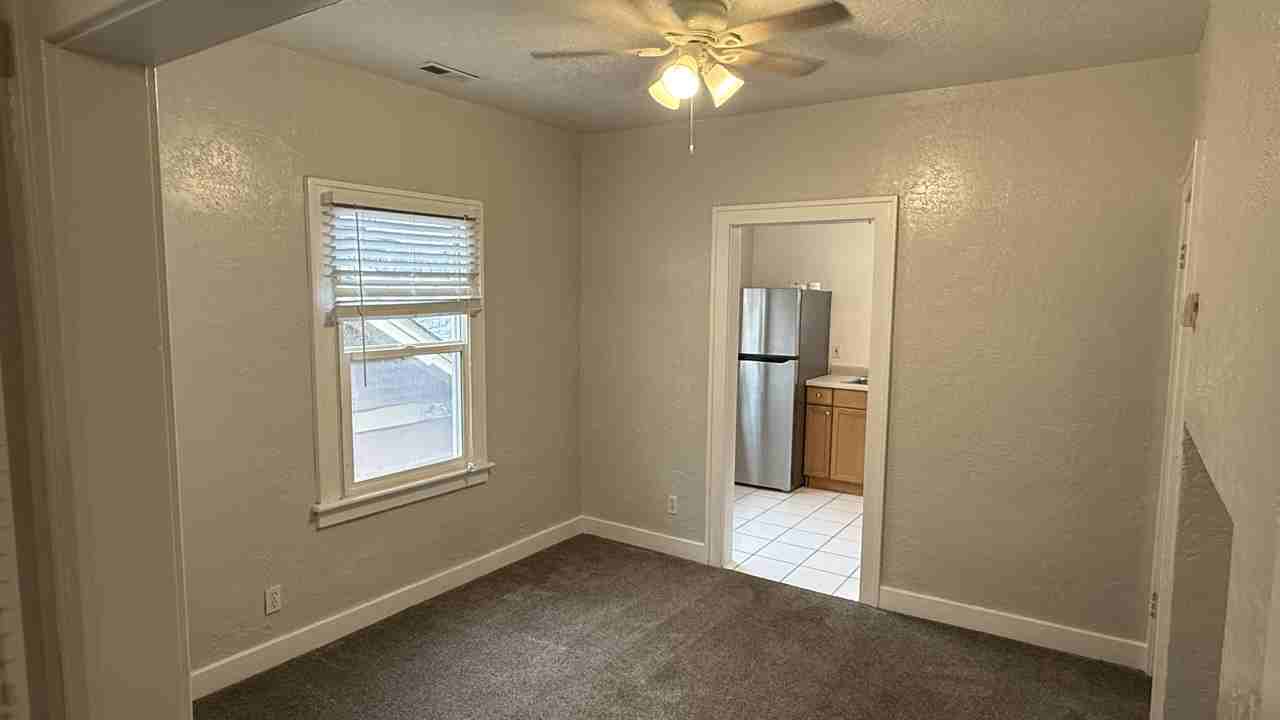 431 E 1st Ave #D - Photo 2 of 13