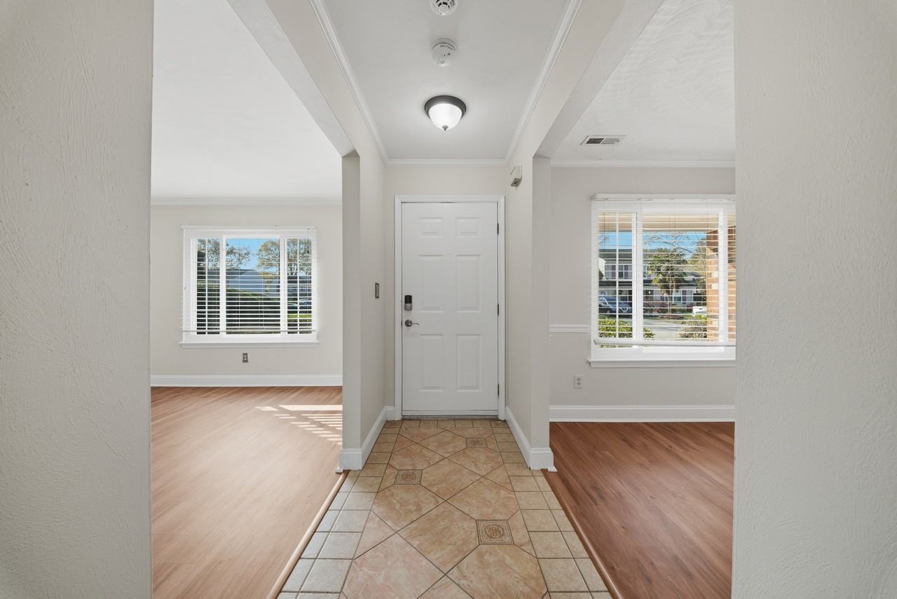 5412 Whitehurst Arch - Photo 3 of 21