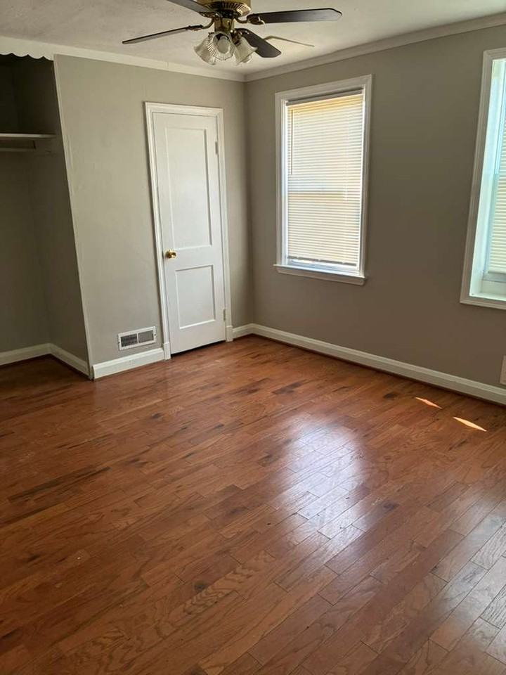 4431 Eldone Rd - Photo 3 of 11