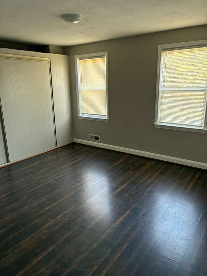 4431 Eldone Rd - Photo 4 of 11