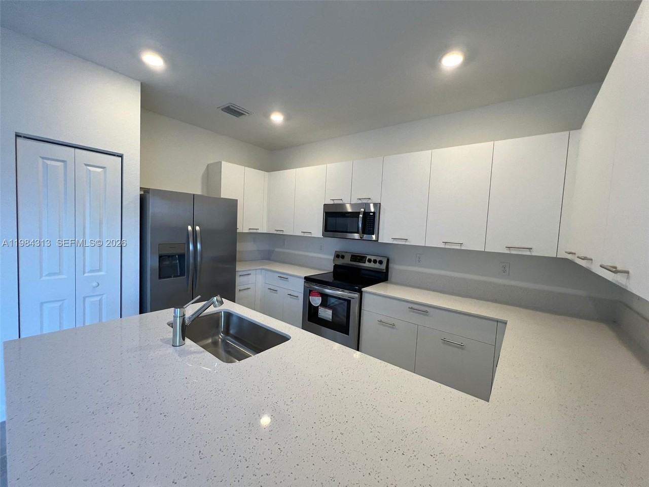 2377 Nw 122nd Ter #2377 - Photo 5 of 13