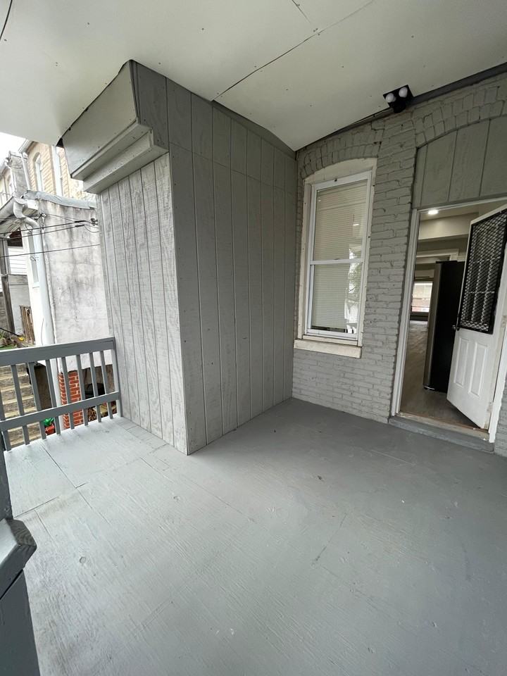 2303 Calverton Heights Ave - Photo 3 of 19