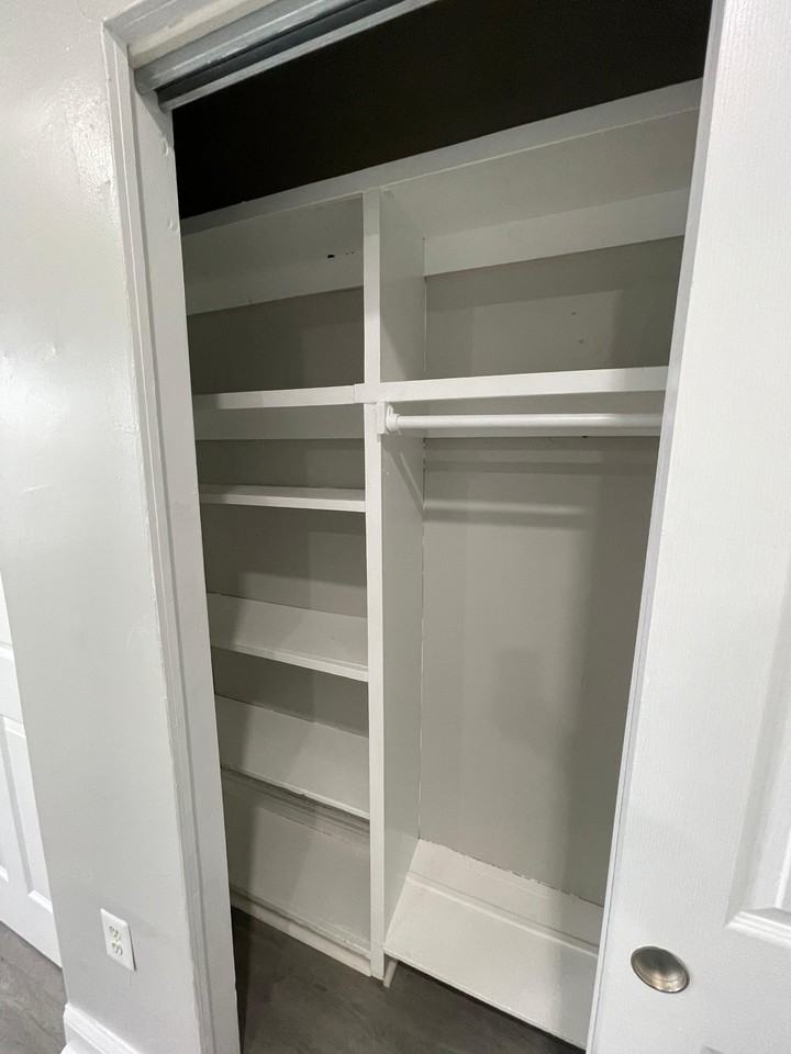 2303 Calverton Heights Ave - Photo 5 of 19