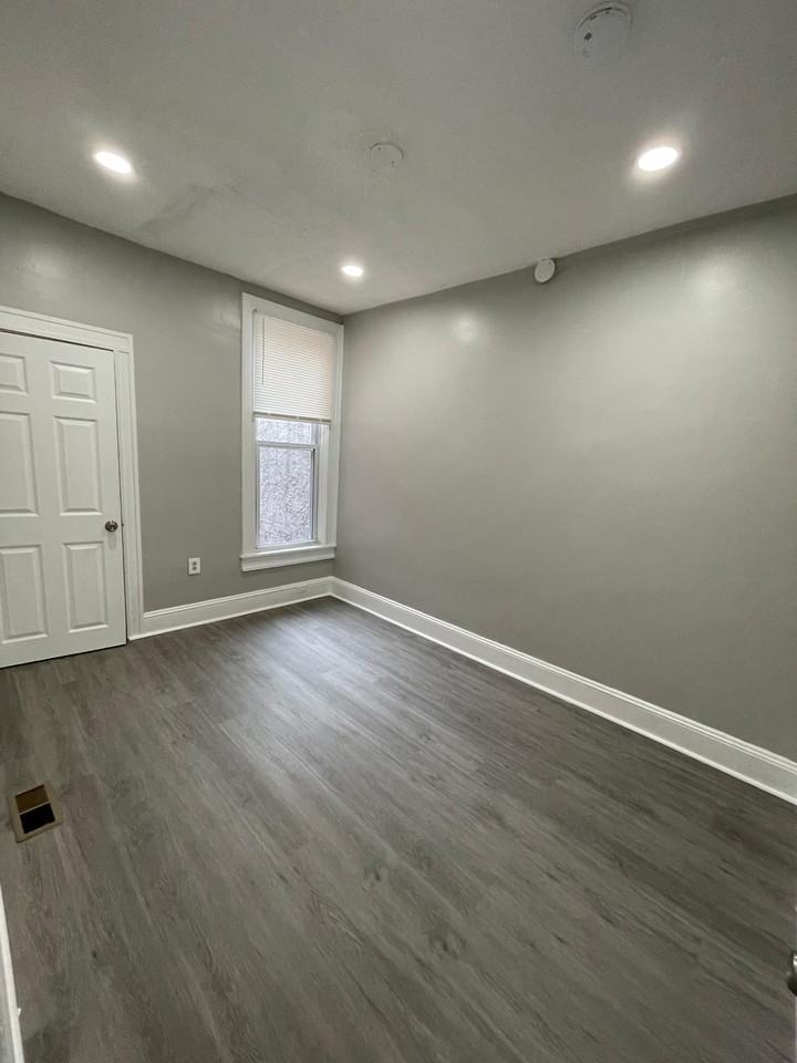 2303 Calverton Heights Ave - Photo 6 of 19