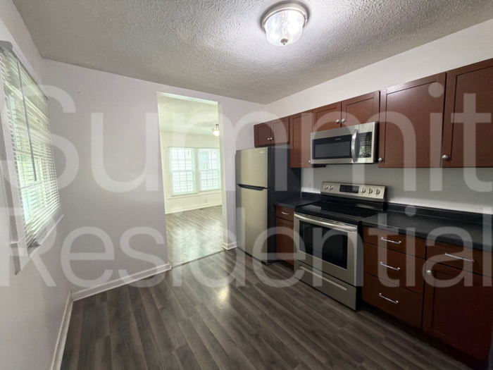 2826 Taylor Blvd - Photo 6 of 15