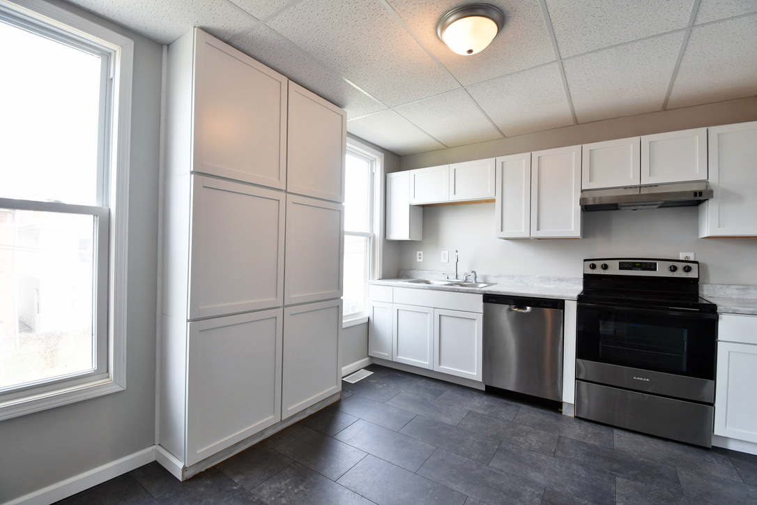 1850 Buffington Ave #1 - Photo 3 of 33