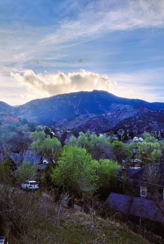 947 Osage Avenue - Photo 2 of 7