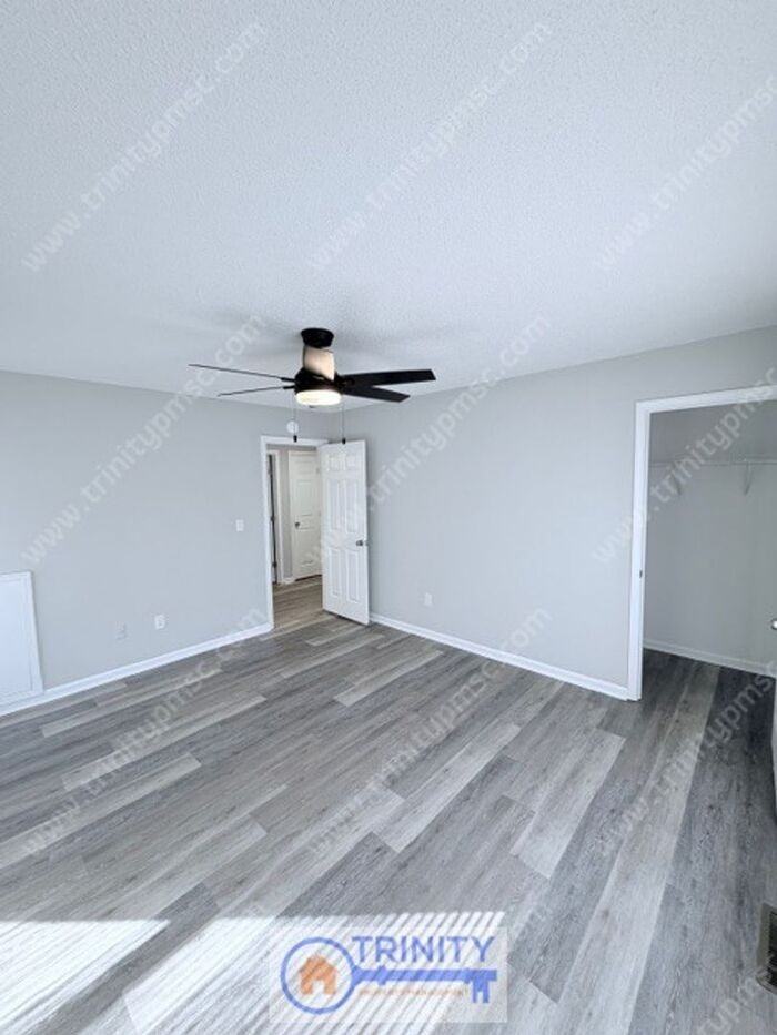 104 Millwood Ct #B - Photo 6 of 20