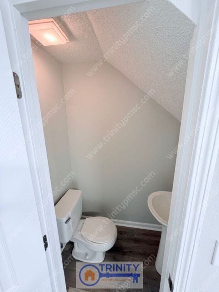 104 Millwood Ct #B - Photo 7 of 20