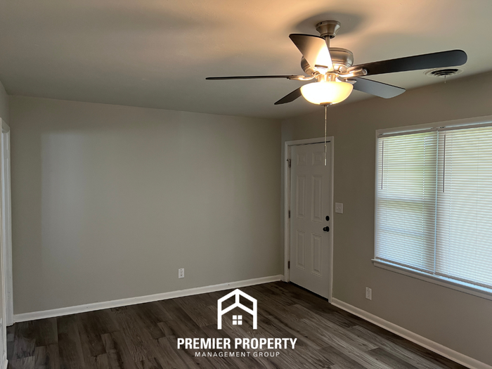 3013 Kirkland Dr Nw - Photo 2 of 26