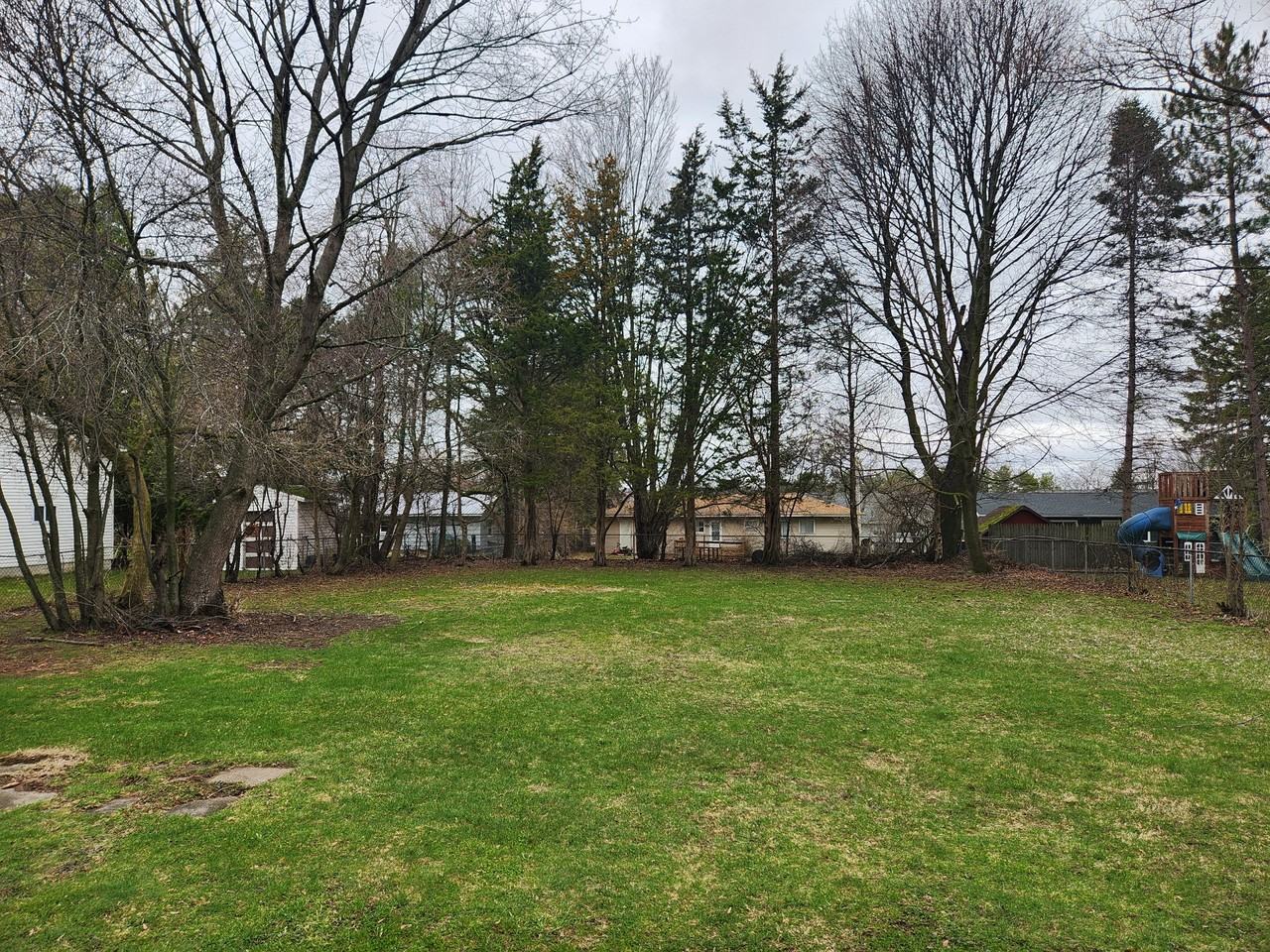 118 Barclay Rd #1 - Photo 3 of 25