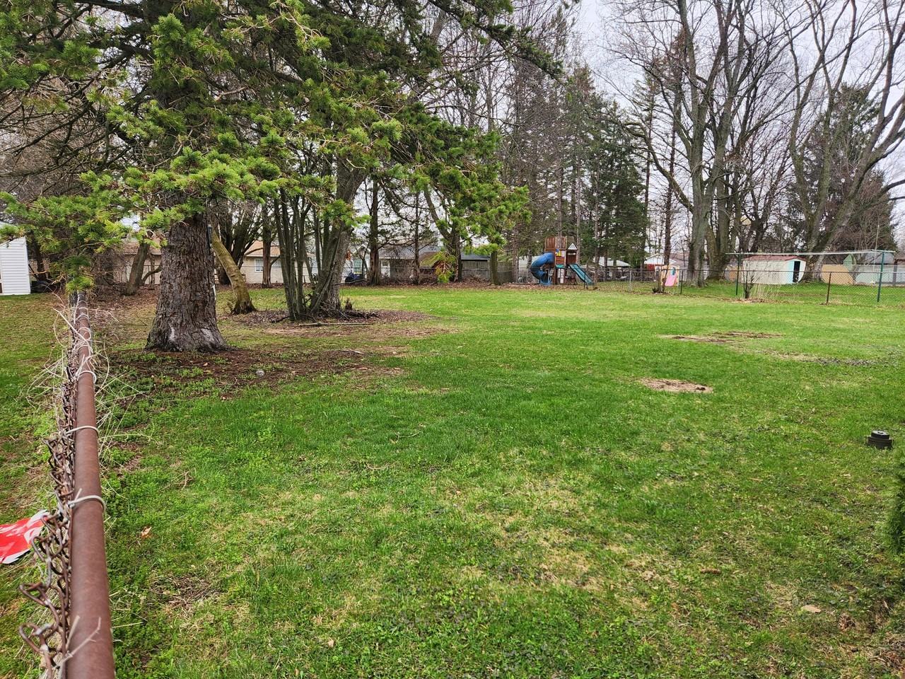 118 Barclay Rd #1 - Photo 4 of 25