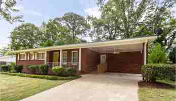 featured image of 947 Boswell Dr