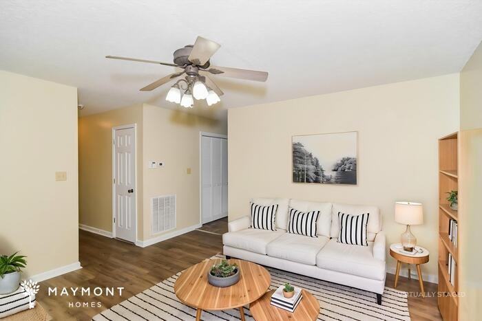 129 Monarch Ln - Photo 5 of 15