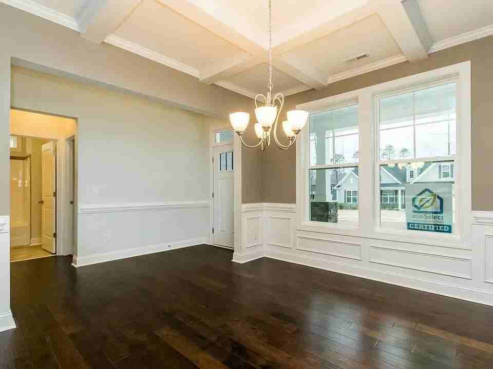 544 Jones Bluff Way - Photo 4 of 11