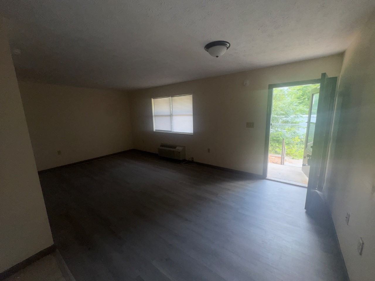 EAST VILLAGE APARTMENT - Photo 7 of 8