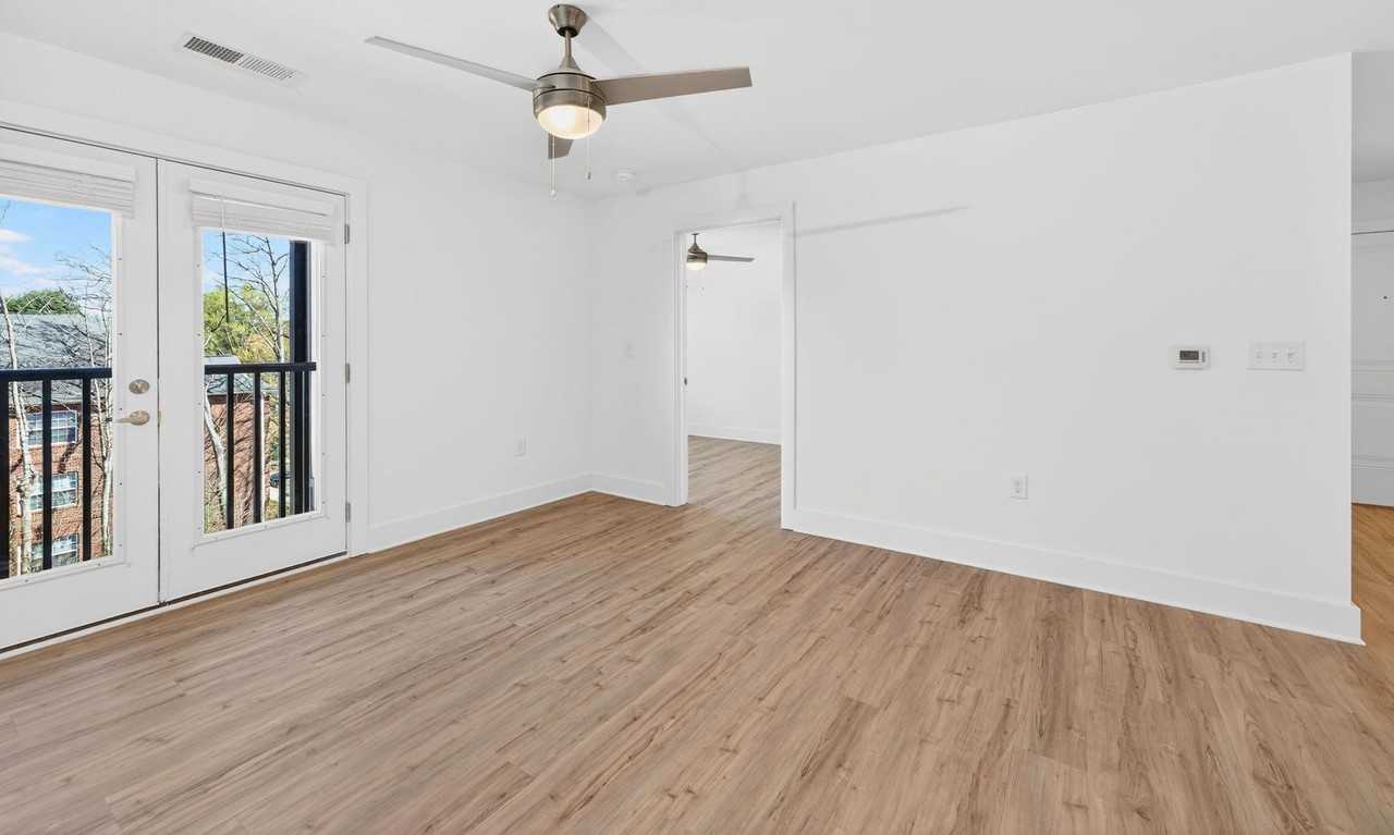 The Addenbrook Apartments - Photo 7 of 20