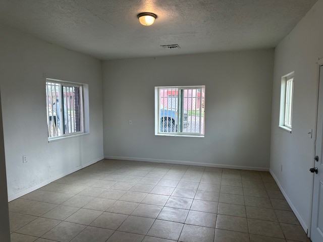 144 W 37th St #1 - Photo 2 of 17