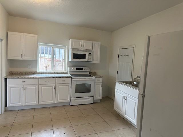 144 W 37th St #1 - Photo 4 of 17