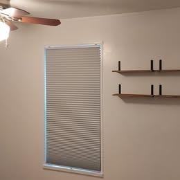 Rainier Proper T - Photo 4 of 4