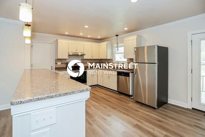 324 Wardley Rd - Photo 5 of 19