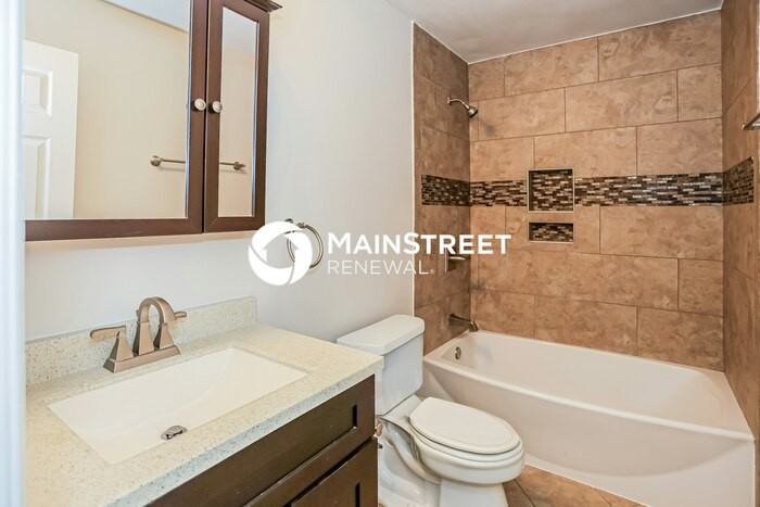 324 Wardley Rd - Photo 6 of 19