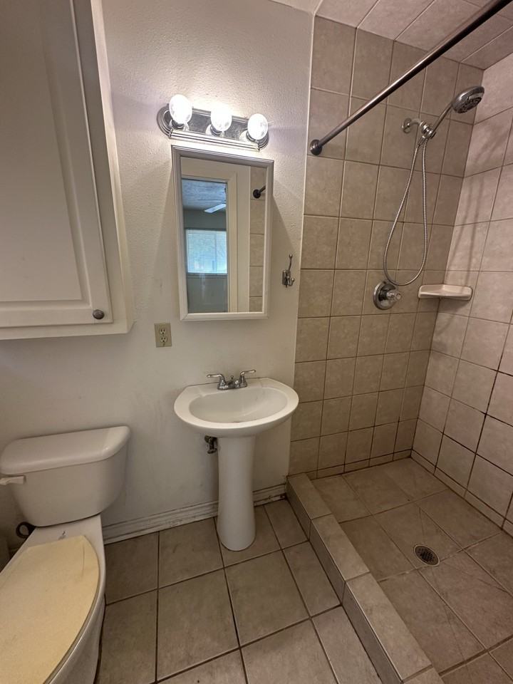 1206 Tom Dee St #1 - Photo 3 of 9