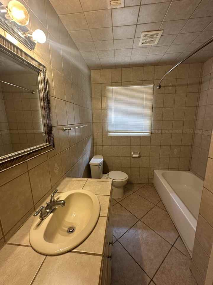 1206 Tom Dee St #1 - Photo 5 of 9