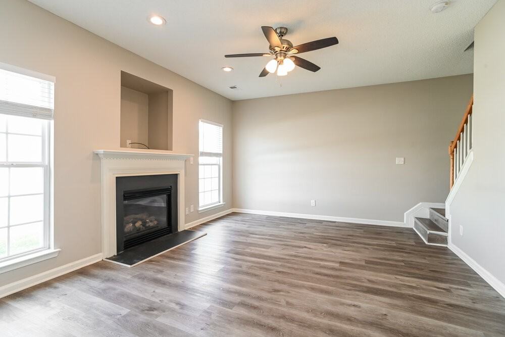 226 Everett Park Dr - Photo 6 of 17