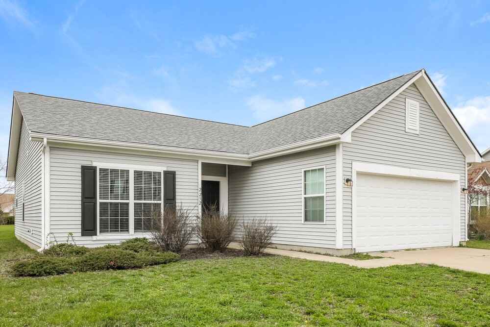 2232 Schoolmarm Dr - Photo 3 of 16