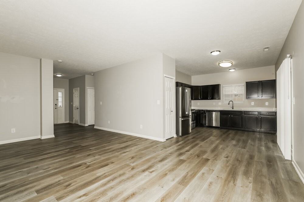 2232 Schoolmarm Dr - Photo 5 of 16