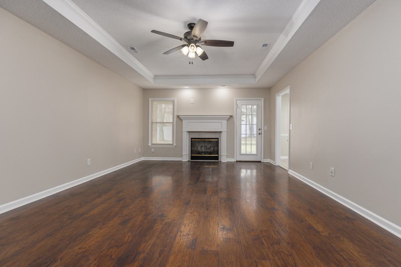 102 Bordeaux Ln #1 - Photo 3 of 29