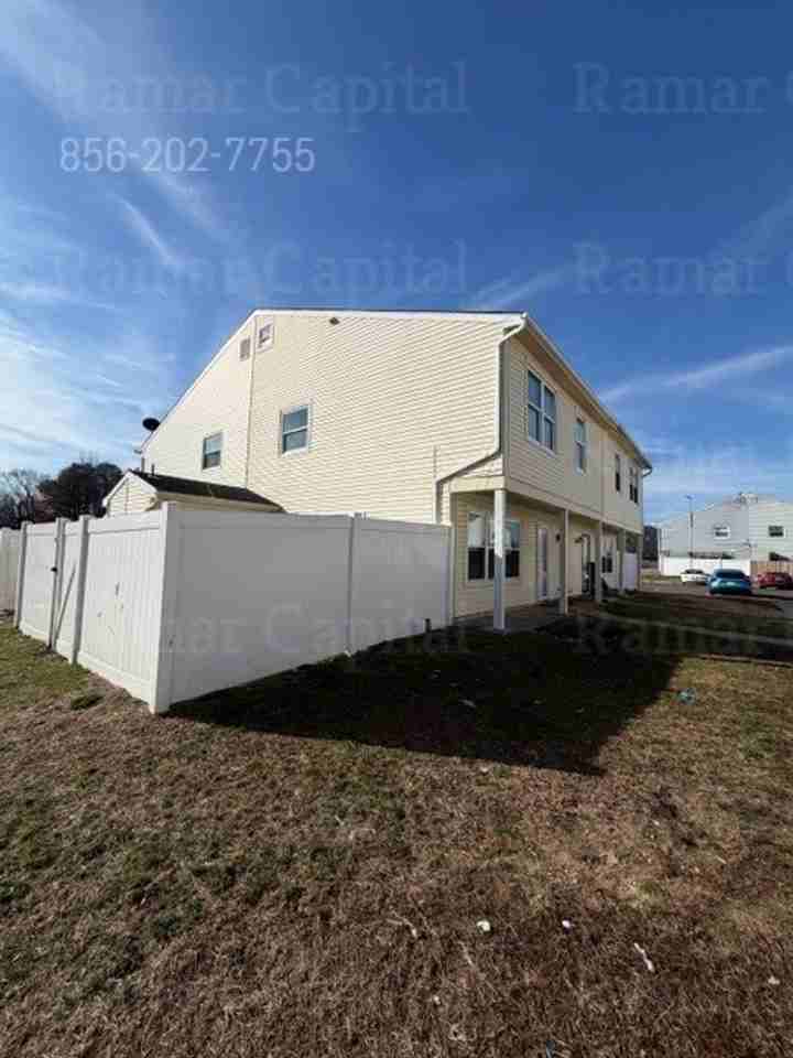 22 Logan Ct - Photo 2 of 29