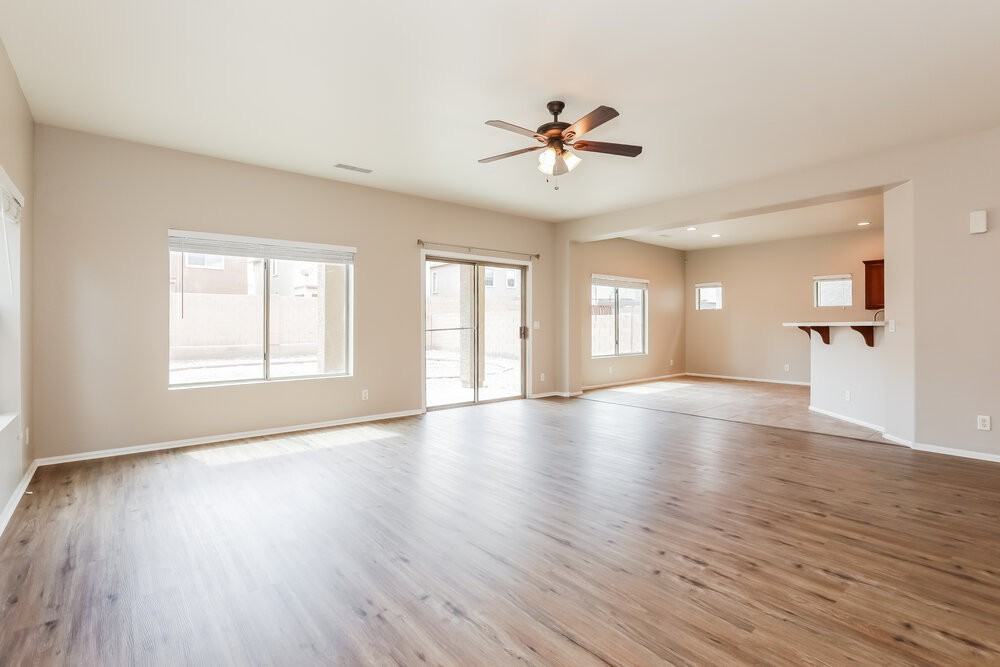 735 W Fruit Tree Ln - Photo 4 of 17