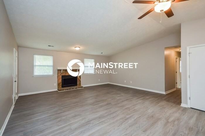 5586 Mallard Trl - Photo 3 of 16