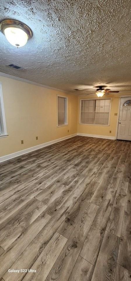 25 Norton St #1 - Photo 2 of 10