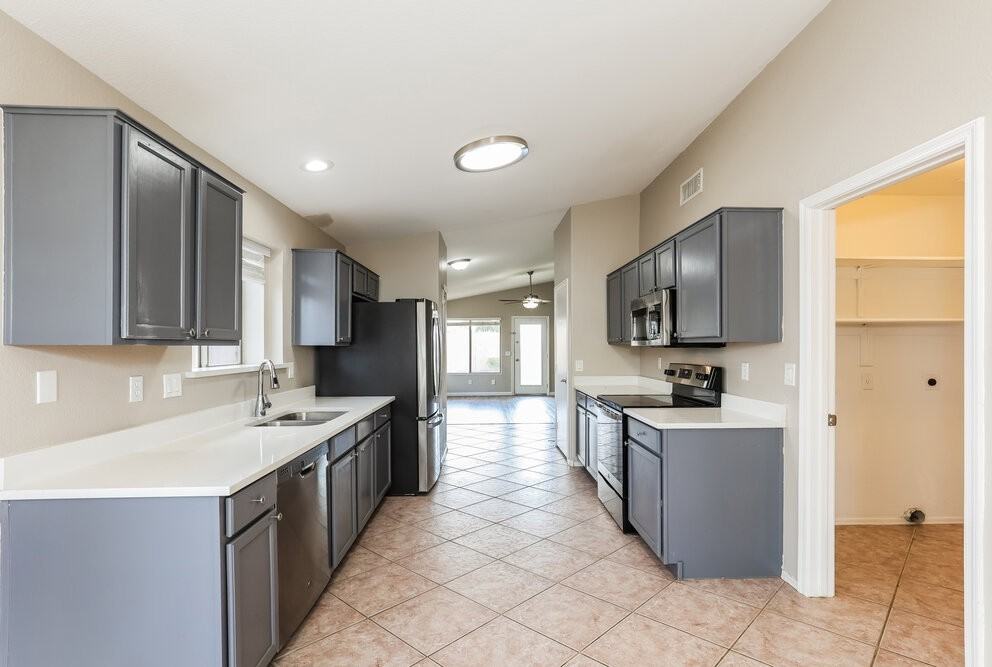 2267 E Arabian Dr - Photo 7 of 16