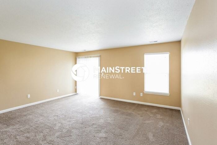 3712 Limelight Ln - Photo 4 of 16