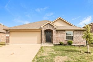 featured image of 922 Evergreen St