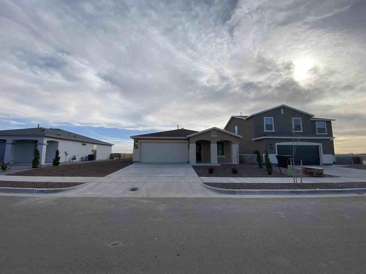 12956 Runway Ave #2