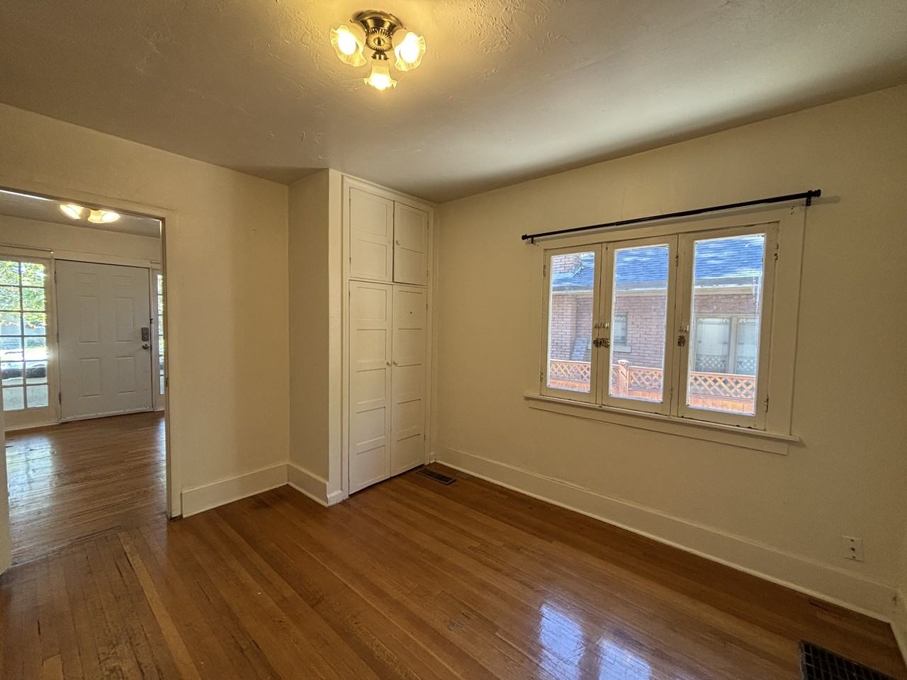 921 E Princeton Ave #921 - Photo 2 of 16