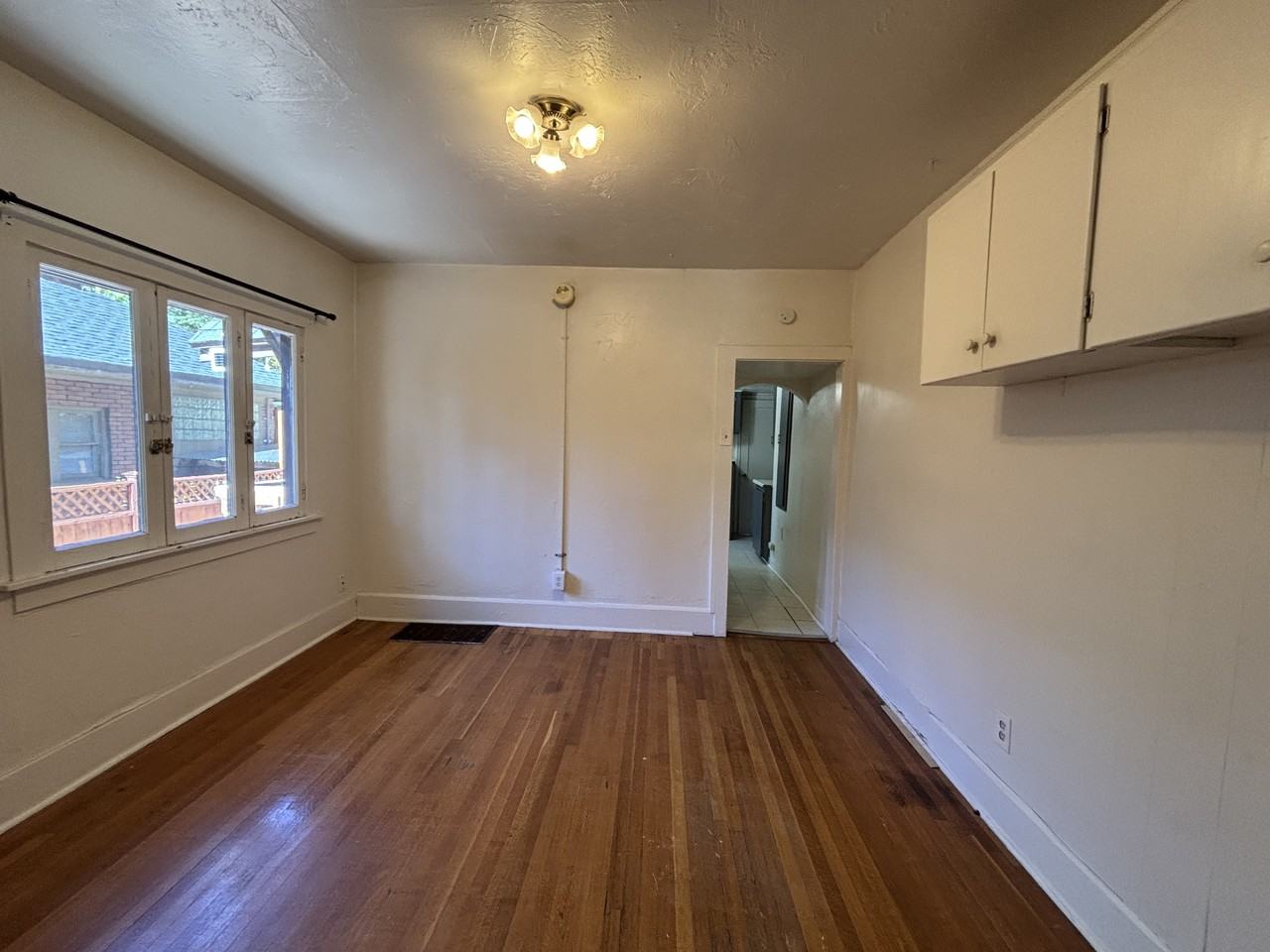 921 E Princeton Ave #921 - Photo 7 of 16