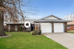 featured image of 806 Arlington Dr