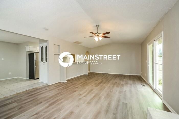 806 Arlington Dr - Photo 5 of 16