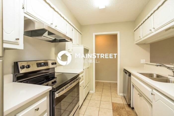 806 Arlington Dr - Photo 7 of 16