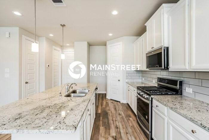 9826 Rugged Oaks Dr - Photo 6 of 17