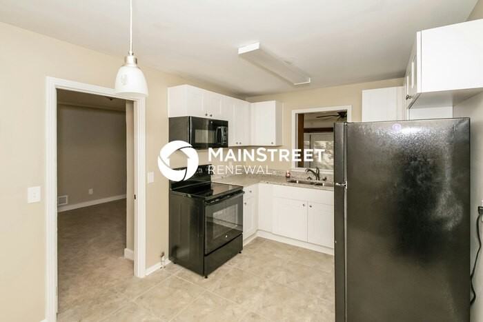 545 Goldenrod Dr - Photo 7 of 16