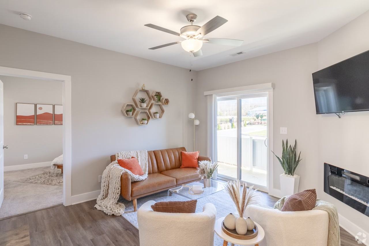 410 English Commons Drive - 405BLDG B #405 - Photo 6 of 21