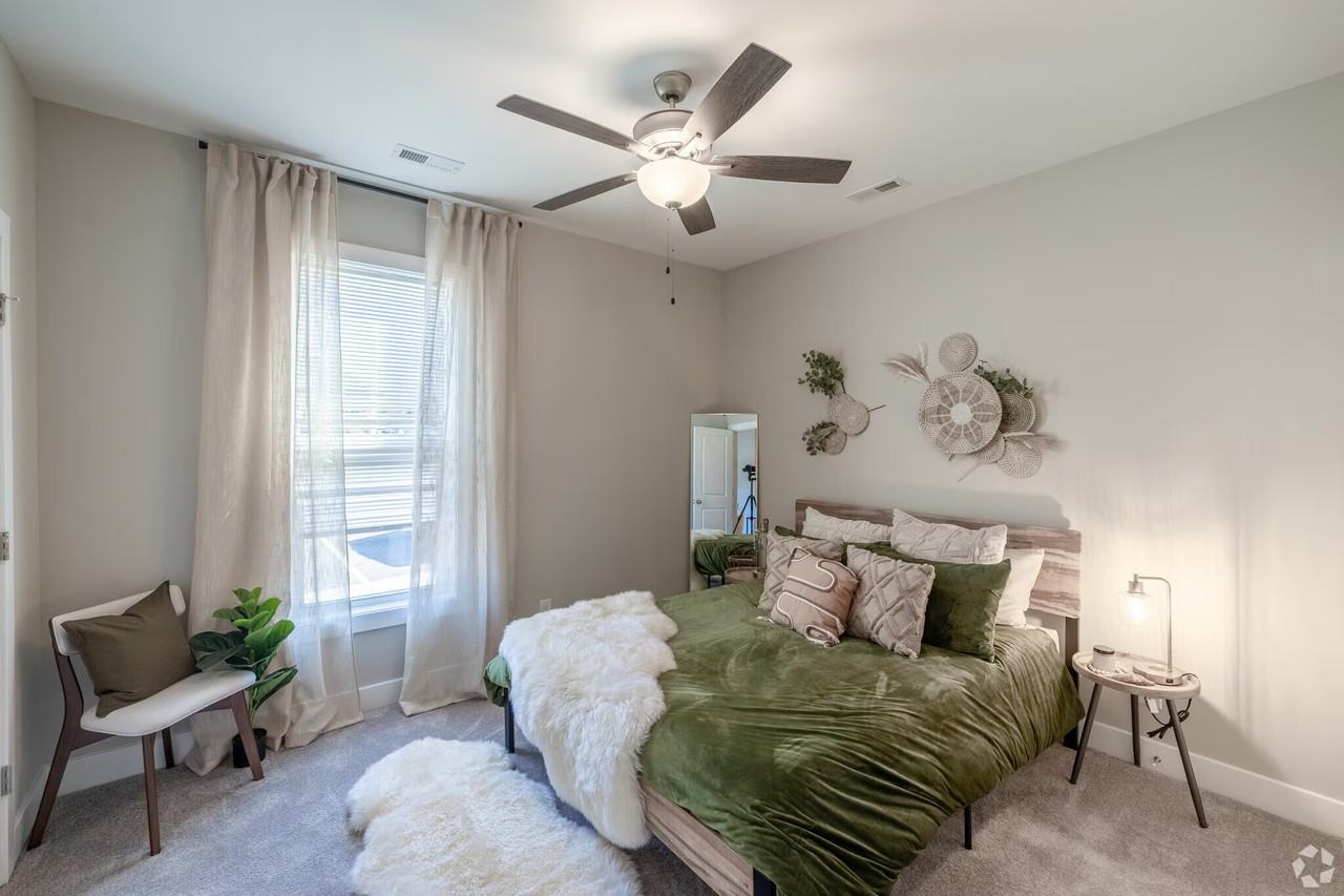 410 English Commons Drive - 405BLDG B #405 - Photo 7 of 21