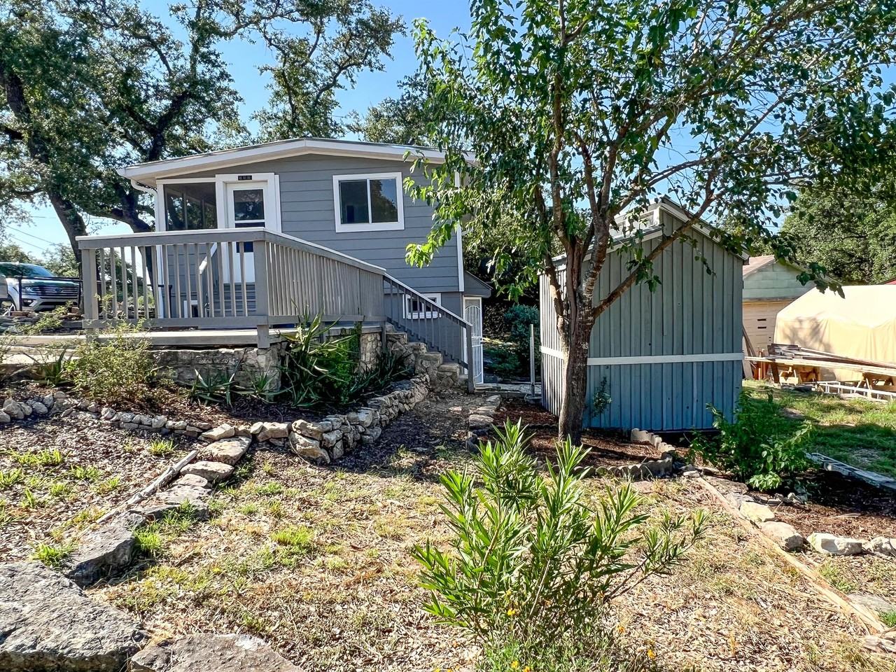 668 Creekside Dr #1 - Photo 3 of 23